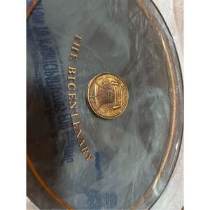 The Bicentenary Oval Plate with Medallion Commemorating 200 Years Vintage Glass